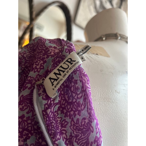 AMUR Twist-Front Dress Purple/Blue Printed Silk Chiffon Floral Dress Size 4 - Picture 11 of 11